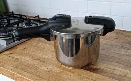 炊飯器代わりの圧縮鍋
